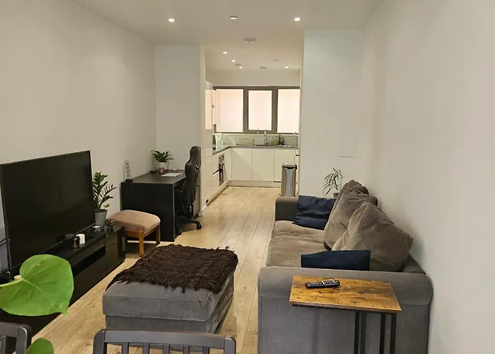 Gallions Reach - One Bed Flat