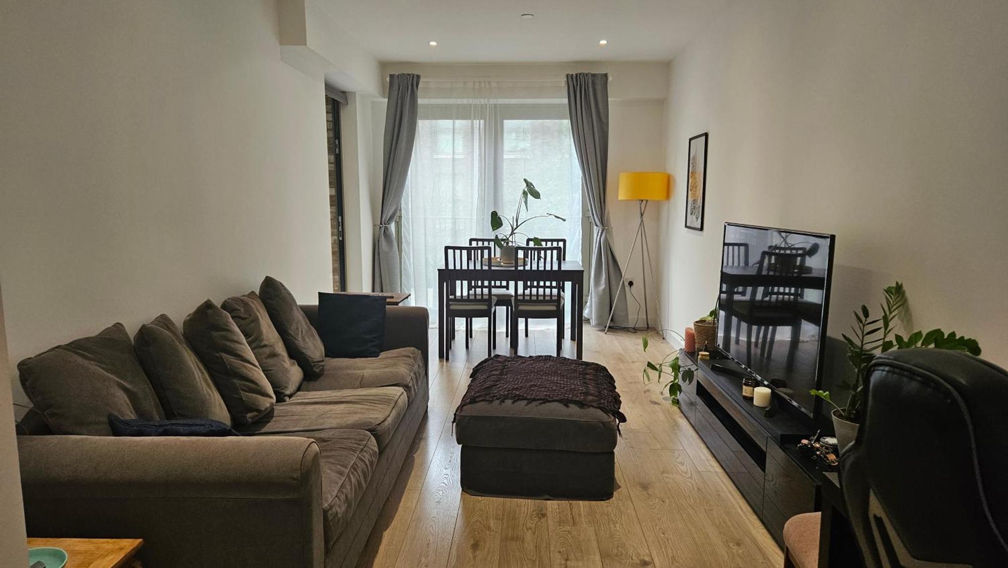 Gallions Reach - One Bed Flat Beckton