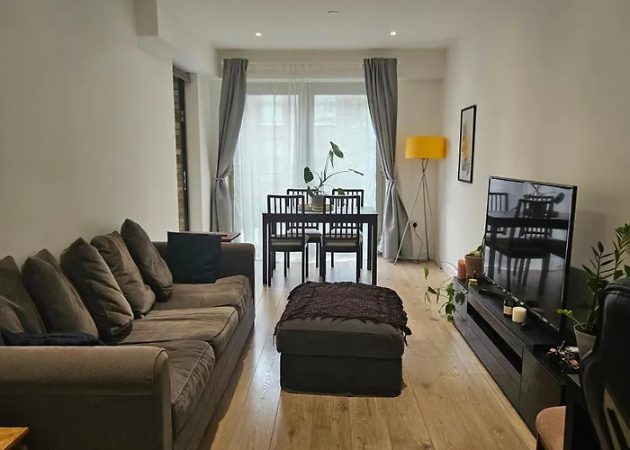 Gallions Reach - One Bed Flat